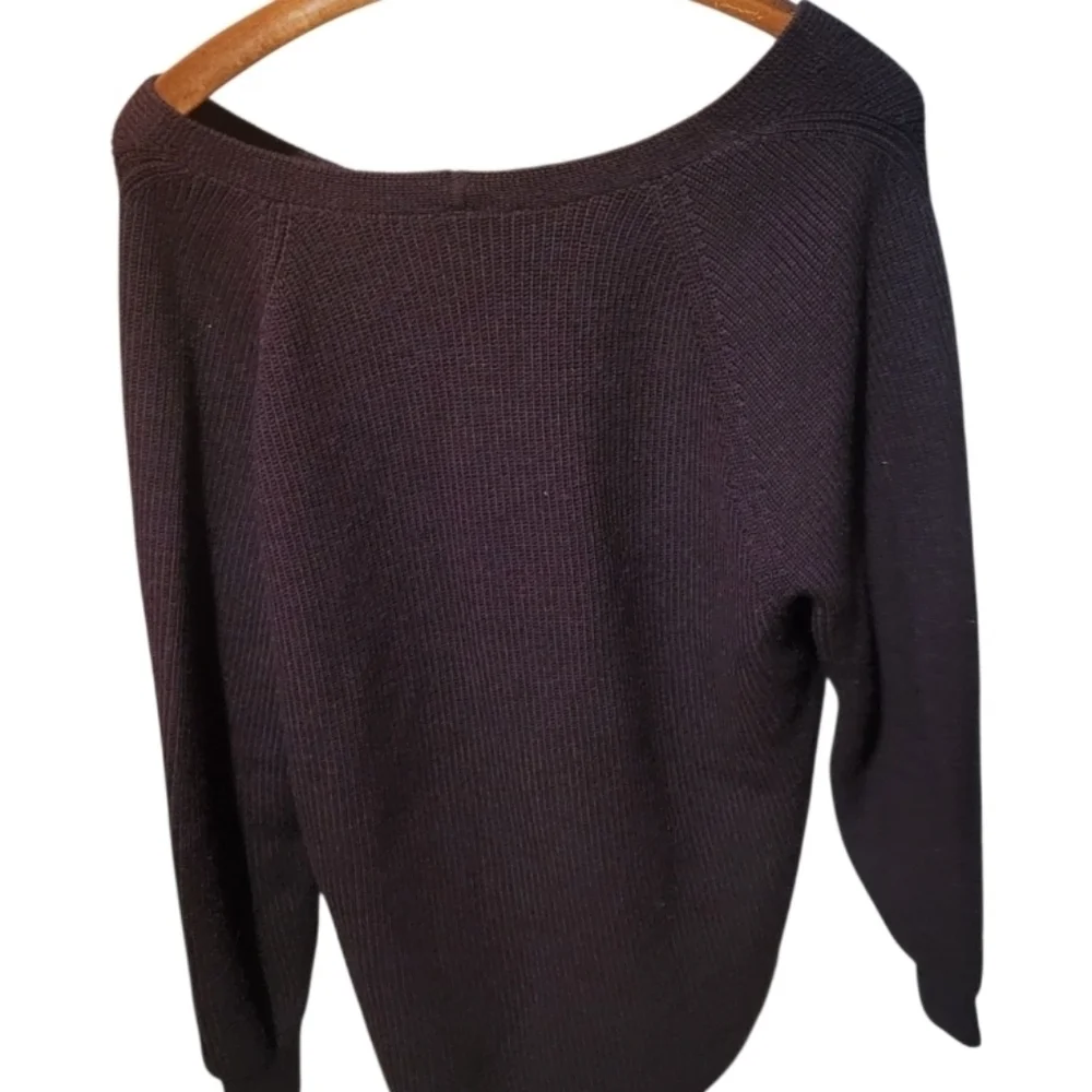 Athleta Switchback Pullover Wool Blend V-Neck Sweater  Dark Purple Plum Size XL - Picture 3 of 6